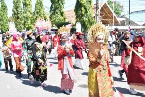 Semarak Karnaval Kemerdekaan Bersama SMP (2)