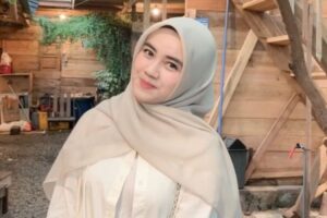 Langkah Berat di Hari Kemenangan (2)