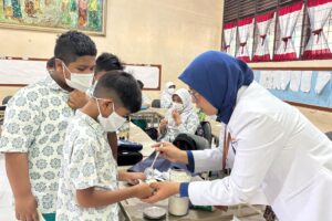 Menginspirasi Masa Depan, Mengenal Profesi Apoteker Sejak Dini (3)