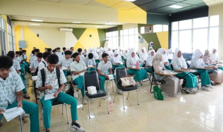Mengintip Dunia Industri Bersama Pupuk Iskandar Muda